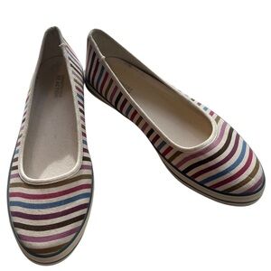 NEW Kenneth Cole Reaction Multicolor Striped Slip On Sneaker Flats Size 8